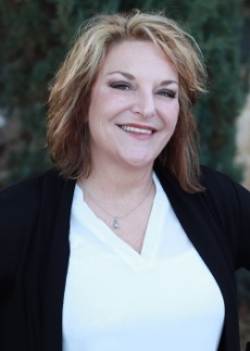 Crystal, Front Office